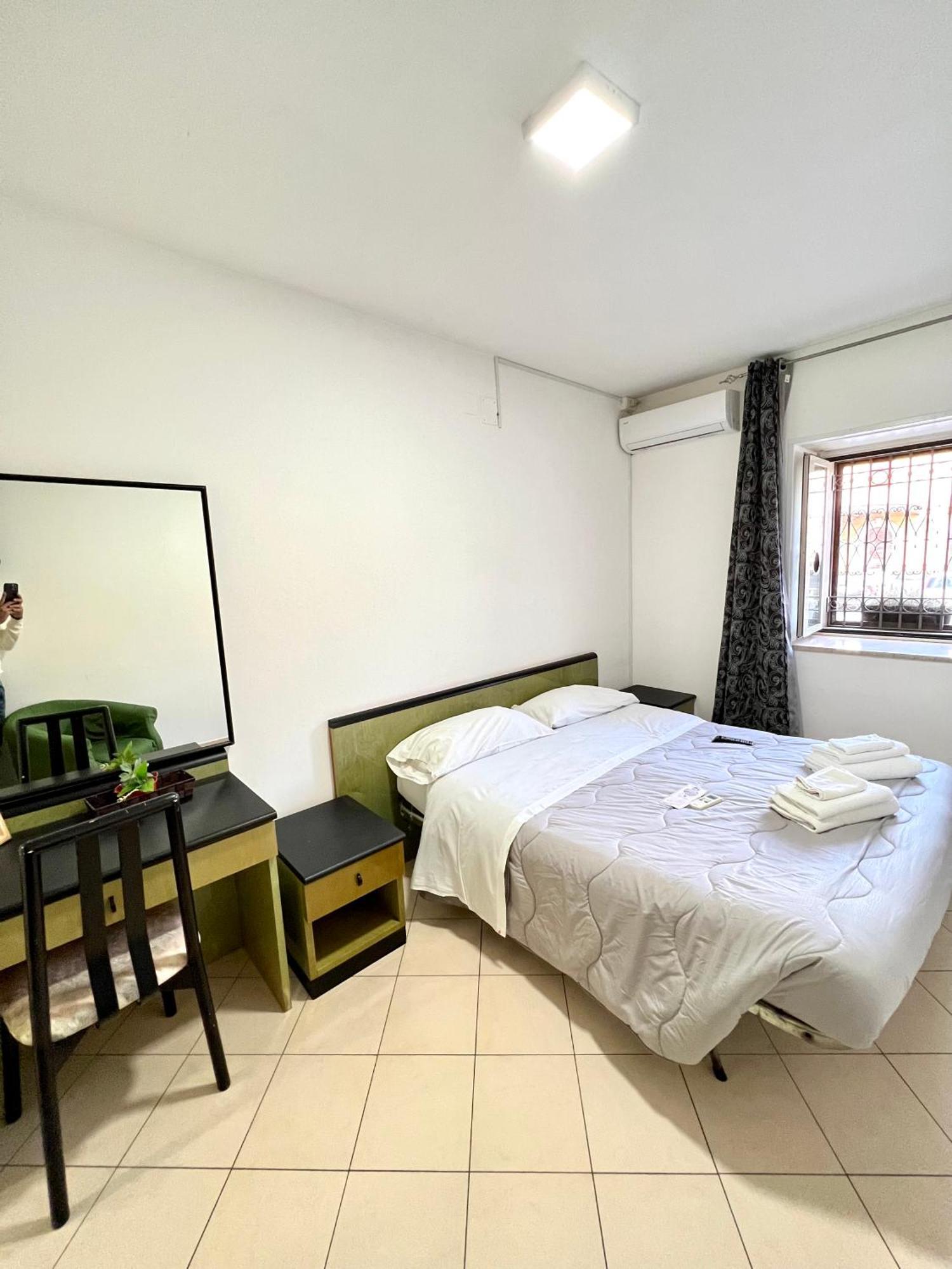 Hotel Como 3*