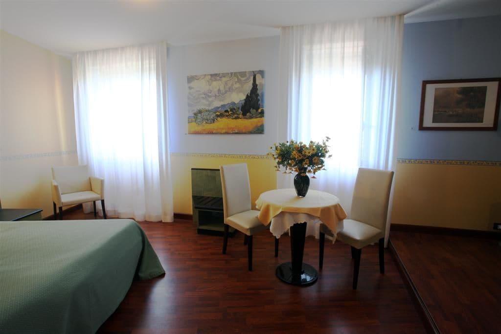 Hotel Como 3* Syracuse