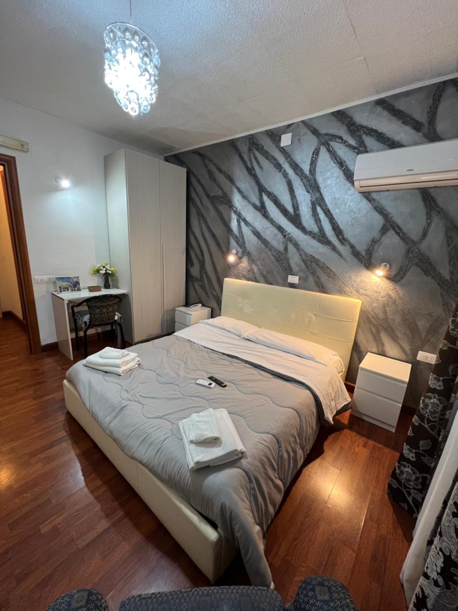 Hotel Como 3* Syracuse